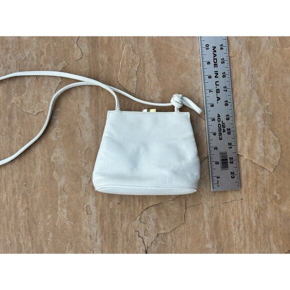 ANNE KLEIN Women's VINTAGE White HANDBAG, Lady Purse, Shoulder Strap Pocket Book - Picture 6 of 6